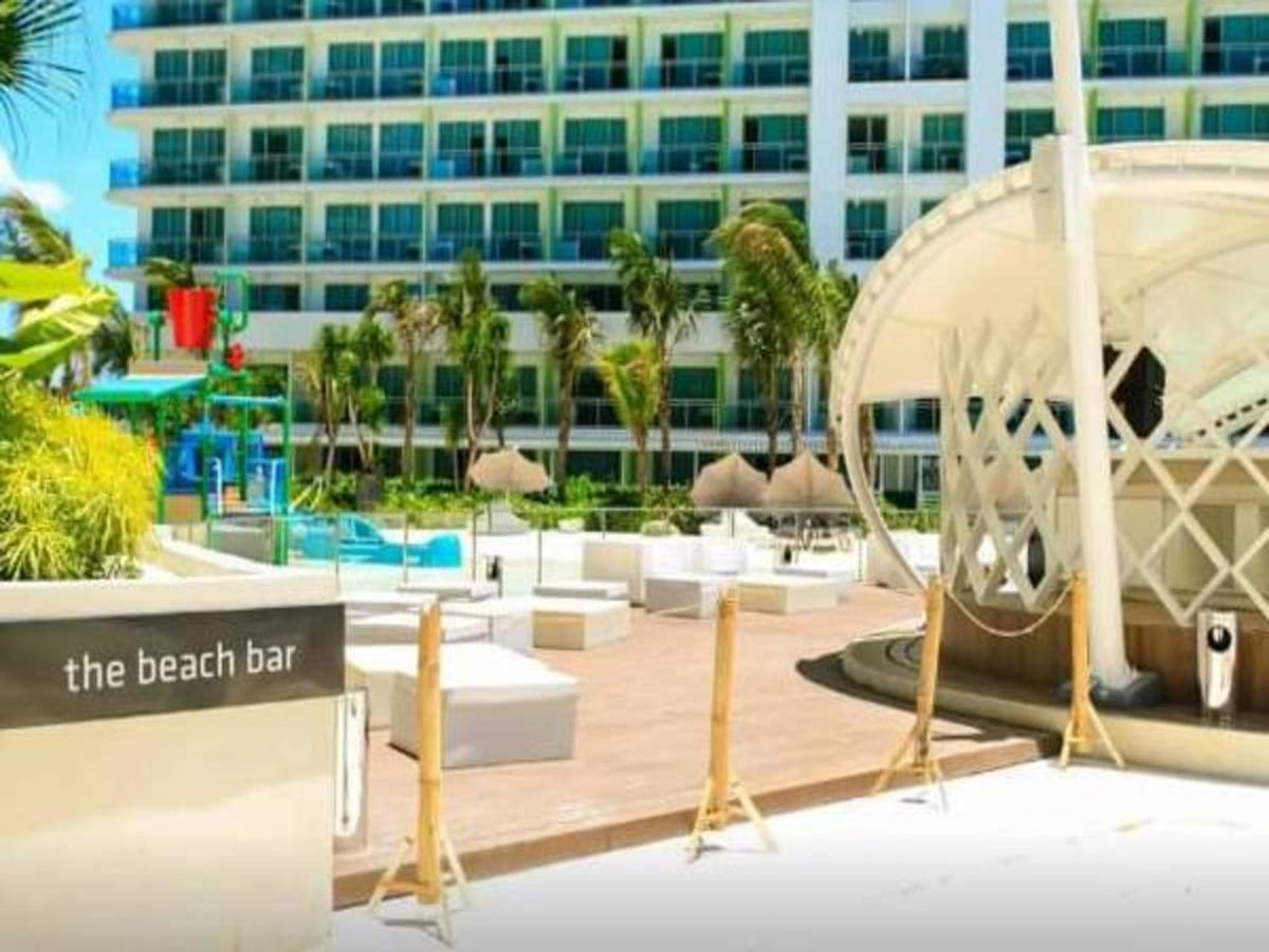 Azure Tropical Paradise Манила Екстериор снимка